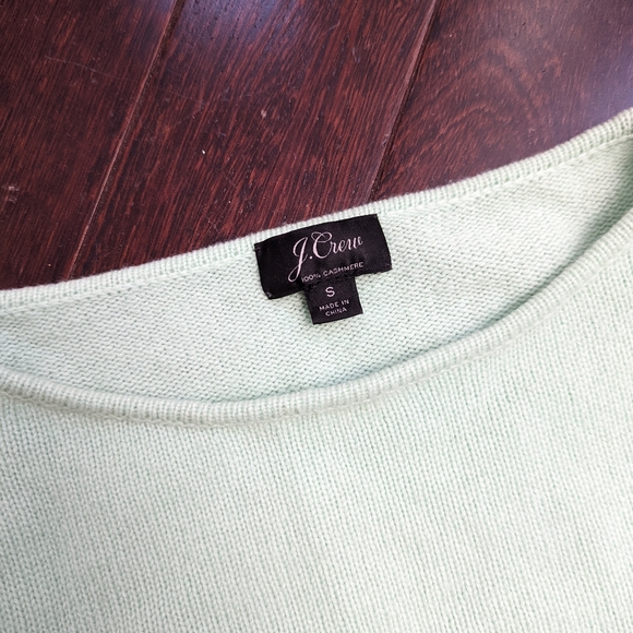 J.Crew Cashmere Puff Sleeve Sweater - RARE - Picture 2 of 4